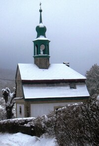 Zavedou vás třeba sem - k obytné kapličce v horské vsi Naděje