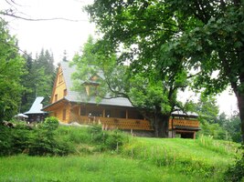 jasně vynikalo schronisko turisticzne