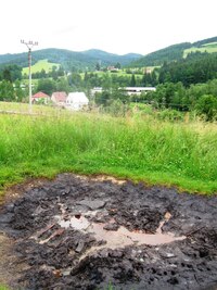 Je to ale jen malý čůrek volně odtékající do potoka