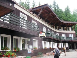 došli ještě na pivo do hotelu Čeladenka