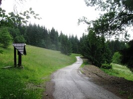 začíná křížová cesta,