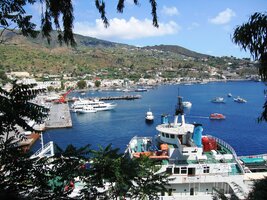 Z městského opevnění už je to ale idylka,