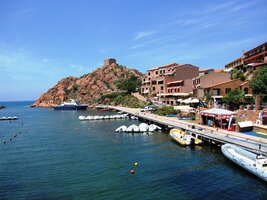 Moře je tu naštěstí pro všechny