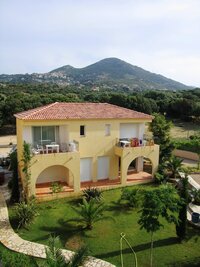 Bydleli jsme tady - letovisko Ile Rousse