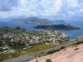 a tak se hned vydávám vzhůru