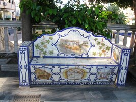 stejně jako tato lavička