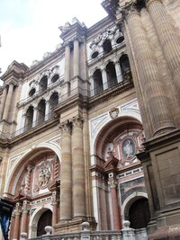 Říká se jí La Menquita (jednoruká) -