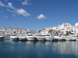 je součástí letoviska Marbella