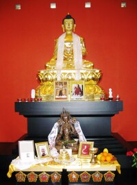 Neuhádnete! Je to budhistická svatyně!