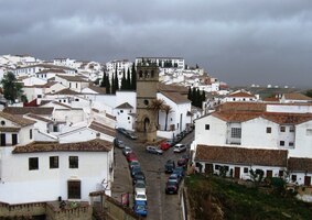 Pohled na spodní nejstarší část města s arabskou branou