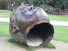 a tady z toho dokonce někdo ztratil hlavu!