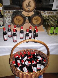 Pravou Málagu tu mají v sudech i koších