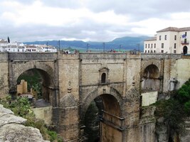 Četli jste Komu zvoní hrana?