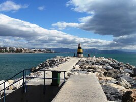 ale tady náhle a nečekaně končí