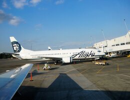 a po několika hodinách přistáli v Seattle