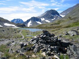 teplým počasím i "slovenskými mužíky" kolem cesty