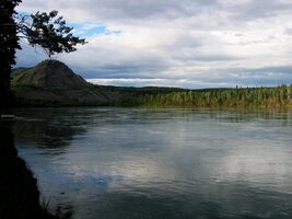 Yukon je tu tak poklidný,,že se někteří šli i vykoupat (viď, Majko!?)