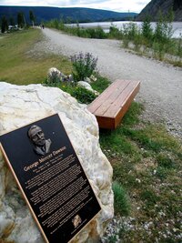 i info o tom, kdo to byl pan Dawson