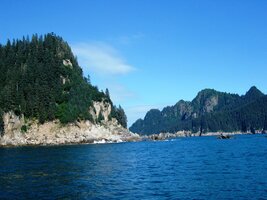 Na zpáteční cestě jsme na těchto útesech