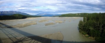 a vyhlídka z něj je vskutku panoramatická