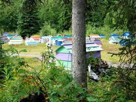 Je tu ruský kostelík se svérázným hřbitovem -