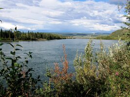 a pak už dolů podél Yukonu