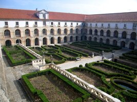 Dvorana kláštera - místo odpočinku