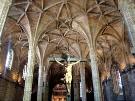 Ježíš pod skvostnou gotickou klenbou