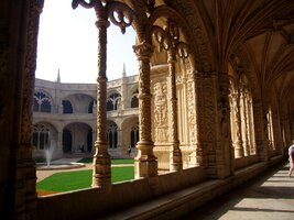 Éterické i v posledních paprscích slunce