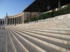Schodiště pod basilikou