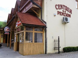 a pak už sbohem, pohostinné budovy!