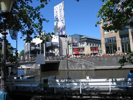 a přicházíme k náměstí Max Euwe plein