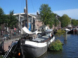 z něhož je vidět budova Hermitage Amsterdam