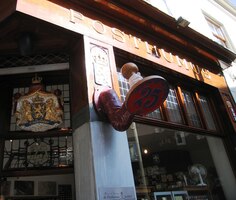 Obchod s razítky? Rovněž rarita!