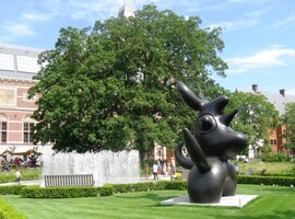 Tady jej máme z odstupu, macek, že ano?