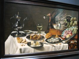 a zátiší (převážně s dobrým jídlem),