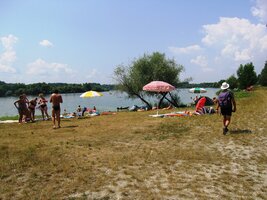 Jsou tu i umělá jezírka - koupaliště