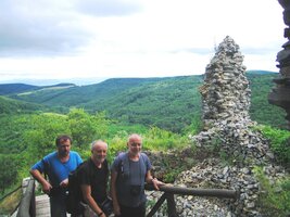 Naším cílem je dnes ale hrad jiný -