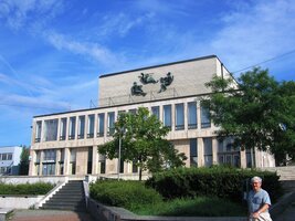 Toto je místní radnice stalinského typu