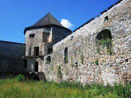 Však je tato protiturecká pevnost pěkně mohutná!