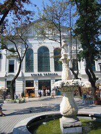 stejně jako Stará tržnice opodál