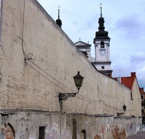 aleteď je to mvšechno už za zdí opevnění