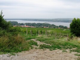 a tady už pohled na známé městečko