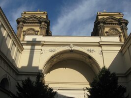 Monstrózní hrobka se jmenuje po něm - Dietrichsteinská