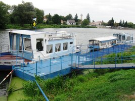 a to nejen výletních,