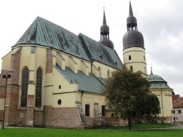 Papež Jan Pavel II. povýšil kostel na basiliku minor