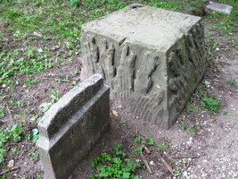 jak vidno, také židovský. Není divu,