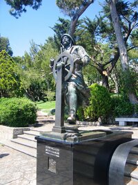 Hle, starý pan kníže Reunier - badatel a objevitel