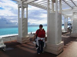 zatímco na moře je možno se dívat odevšad