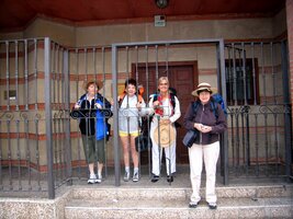 Albergue Oviedo - jak lvové bijem o mříže